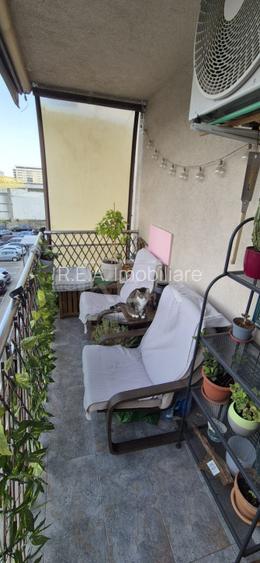 Apartament 3 camere cu Parcare Bloc 2019 Cartier Solar - 7