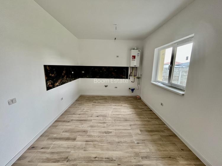 Asfalt, 3 Camere, Zid Despartitor Dublu - 3