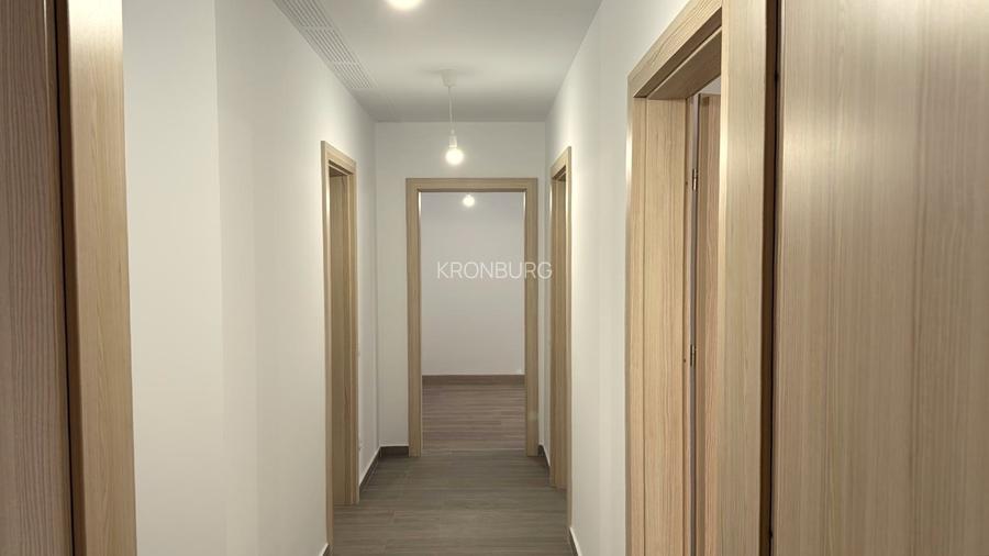 De vânzare apartament 3 camere, vedere la Carpați - Urban Plaza, Astra - 8