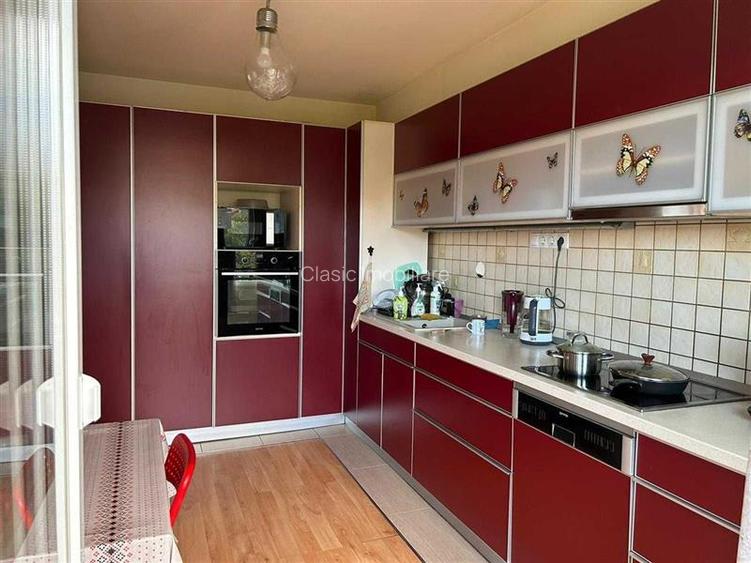 Vanzare apartament 4 camere modern in vila zona Marasti- Iulius Mall, Cluj Napoc - 2