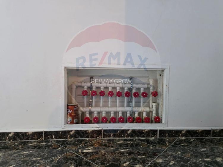 De vanzare casa solida cu teren generos si acces facil Lespezi Bacau - 10