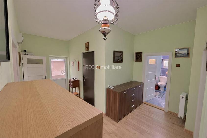 Apartament 2 Camere in Centrul Istoric cu Garaj si Curte - 12