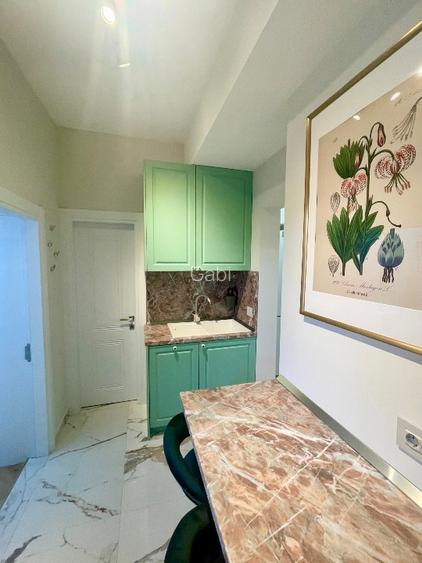 Apartament deosebit 4 camere – Piața Romană | Bd. Magheru 29 - 13