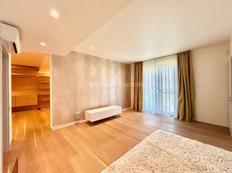 Villa with modern architecture, heated pool, 1000sqm yard, Iancu Nicolae area - 11