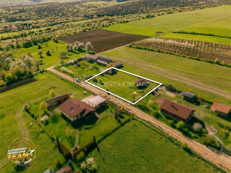 Cauti liniste aproape de oras? Teren 1.500 mp cu casuta in Calnic, Covasna - 6