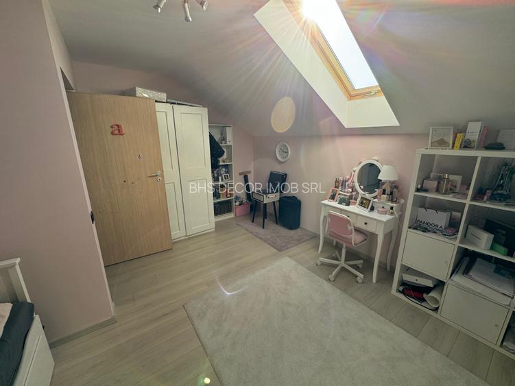 Tunari, Str. Campului, Casa tip Vila, 5 Camere, Teren 1900 mp - 28