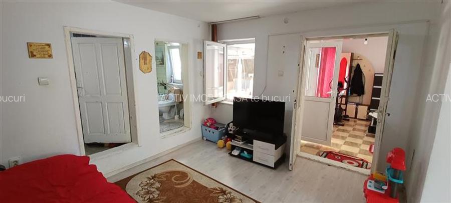 MOLDOVA NOUA, zona centrala, Casa 4 camere, 2 bai si garaj - 5