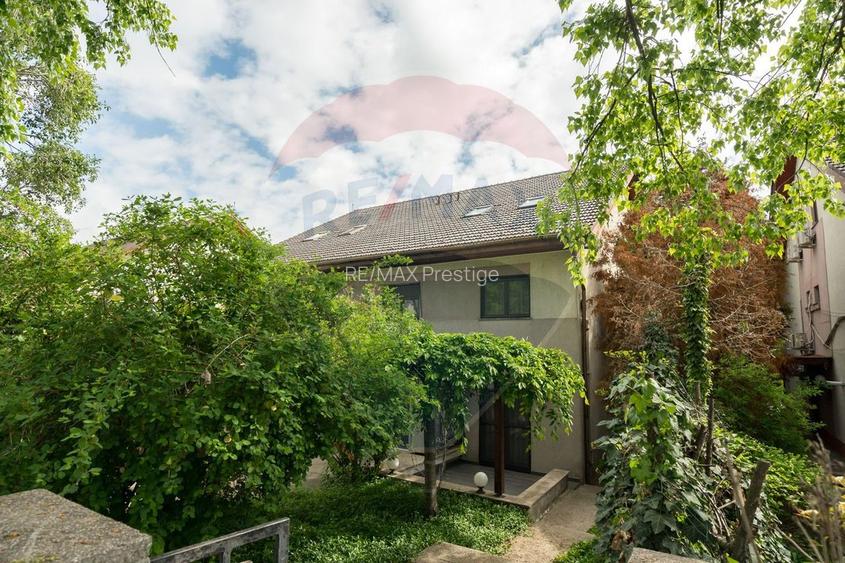 Casă / Vilă cu 6 camere de închiriat în zona Baneasa - 15