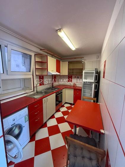 De Închiriat: Apartament 2 Camere | Eroii Revoluției - 3