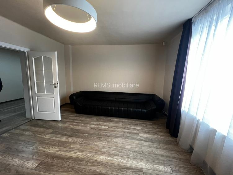 Casa de vanzare in cartierul Andrei Muresanu - 7