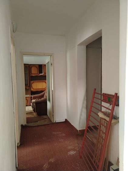 Apartament 2 camere 52mp zona Bradet 72.000eur neg