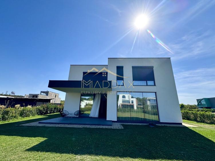 Vila Exclusivista in Mijlocul Naturii *959mp teren*/ 420mpc / Balotesti