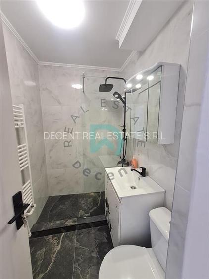 Garsoniera Craiter, etaj 3, renovata, Brasov - 11