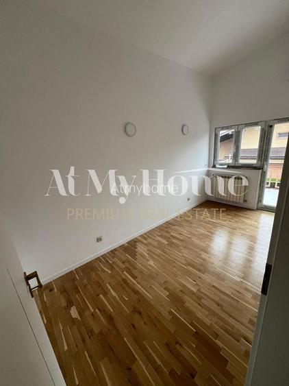 VILA INDIVIDUALA RENOVATA RECENT 600MP TEREN // 7 CAMERE- PIPERA - 11