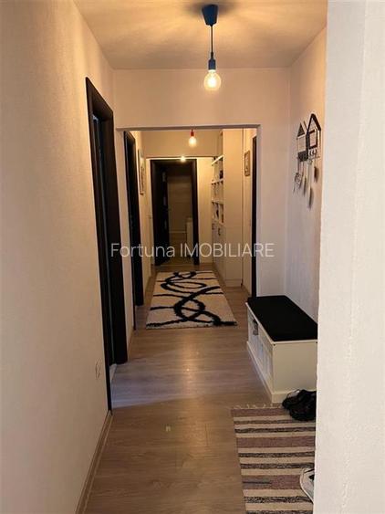 Apartament 3 camere decomandat mobilat utilat - Judetean - 2