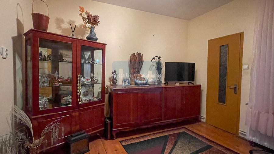 Casa 5 camere,2 garaje. - 10