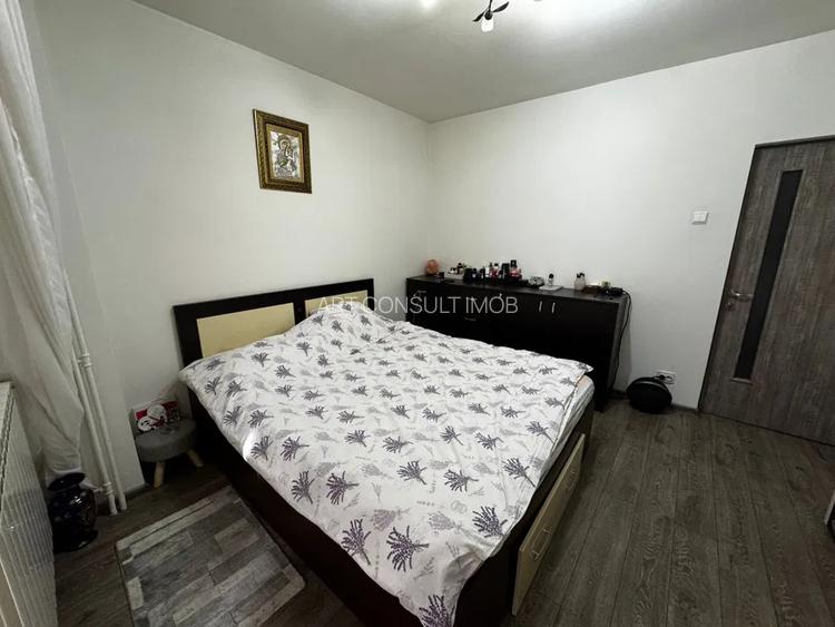 Apartament 3 Camere | Decomandat | Panduri | Parcare - 2