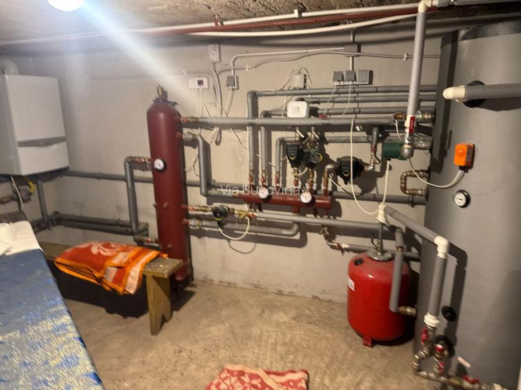 Vanzare casa mare si perfect intretinuta in orasul Gura Humorului - 27