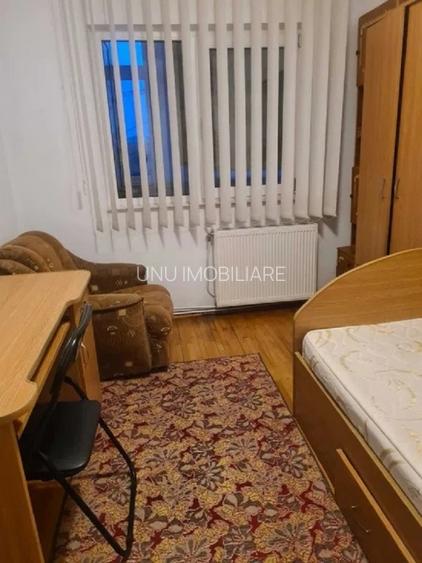Apartament cu 3 camere - zona Nicolina - Piata CUG - 4