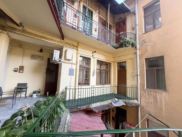 Apartament spațios, decomandat,  Neptun - 19