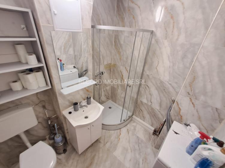 Ap.2 cam 57 mp dec. Renovat et.3,2 balcoane, Aleea Barsei Marasti - 8