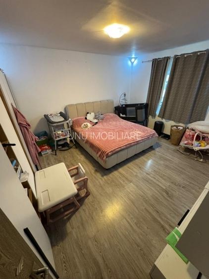 3 Camere Decomandat Bloc 1986 zona Cug SELGROS - 5