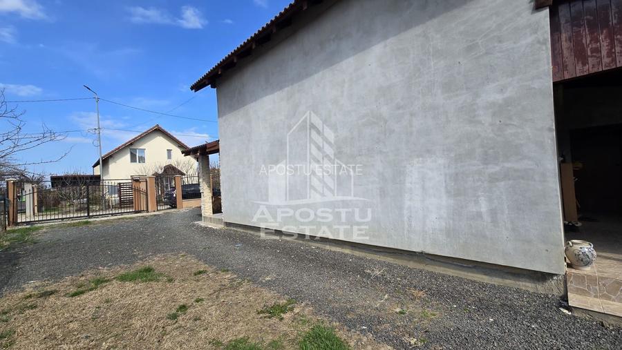 Casa individuala de vanzare, 4 camere, Sanmihaiu Roman, comision 0 - 30