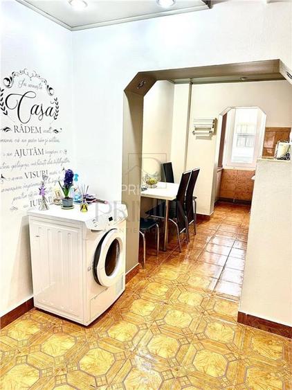 LIPOVEI | 3 CAM | ET.2 | DECOMANDAT | 2 BALCOANE | RENOVAT | CENTRALA | BOXA - 11