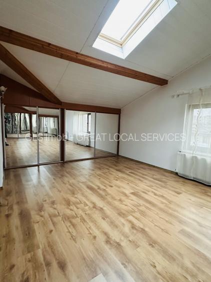 Casa Zona Antiaeriana  Comercial - 7