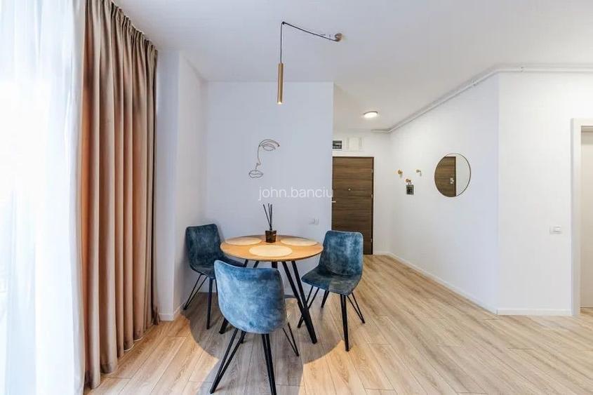 Proprietar inchiriez apart. 2 camere XCity Tower - 12
