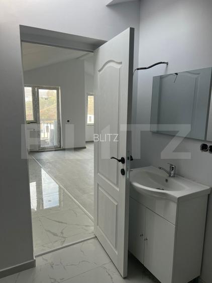 Apartament 67mp, finisat nou, 2 bai, parcare, zona Teilor - 10