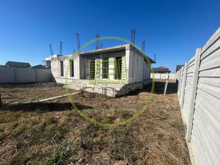 Casa plan parter, 600 mp, 115 mp utili, Metro - 2