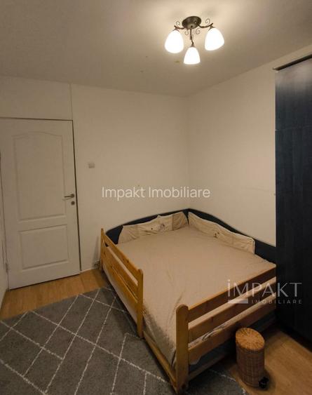 Apartament  cu 3 camere decomandat, 2 băi, etaj intermediar - Zorilor - 8