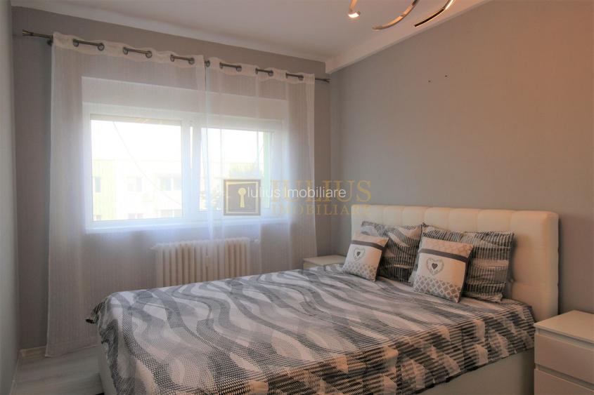 3 camere, clima, bloc anvelopat, Str. Cosminului - Girocului. - 5