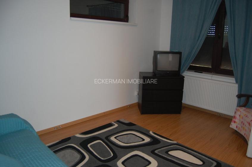 Snagov, vila de inchiriat/vanzare deschidere lac, piscina, 5 camere, garaj - 11