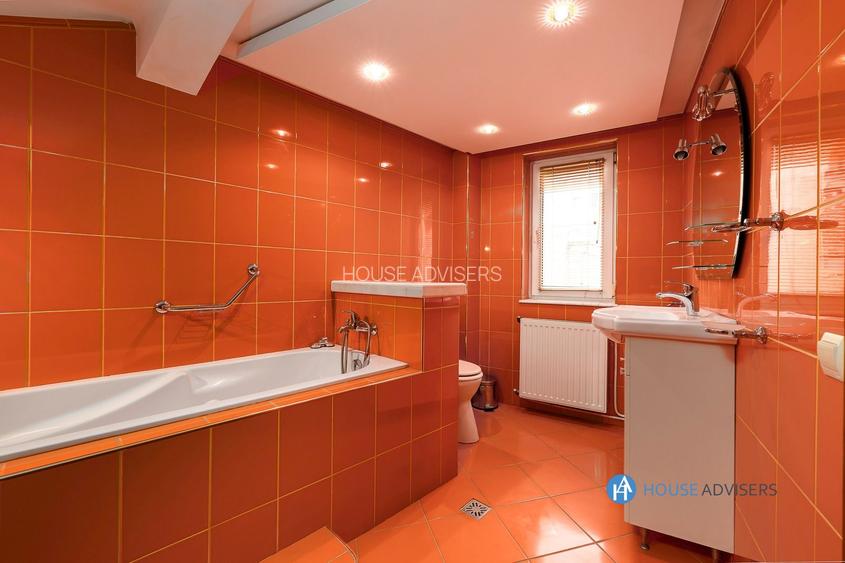 Inchiriere casa 5 camere Romana - 10