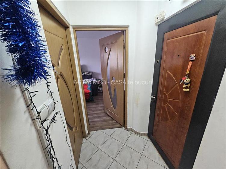 Resita, Garsoniera, Mobilata+Utilata, Calea Caransebesului - 10