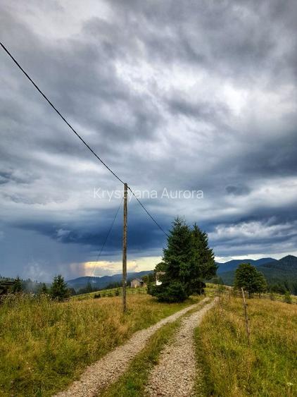 Teren intravilan 25 de arii, Piatra -Fantanele,1200€ pe arie - 3