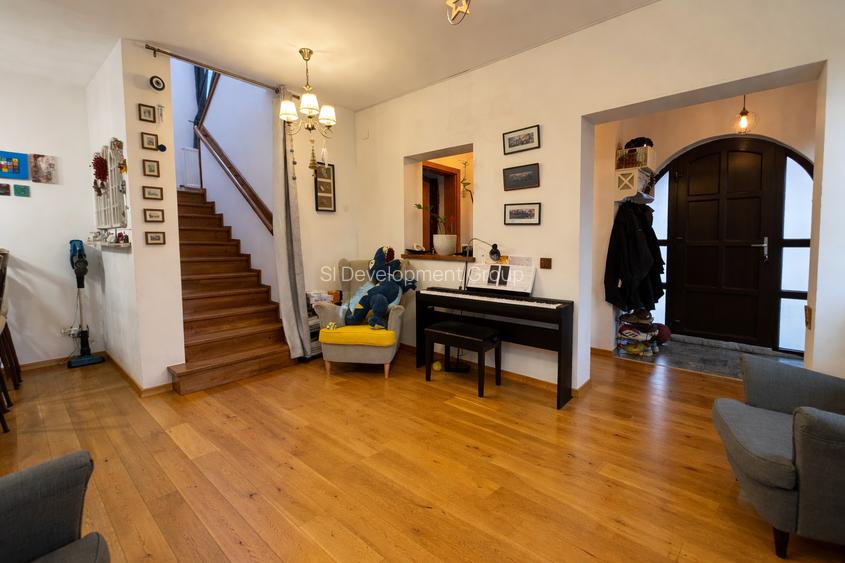 Casa Superba - P+M - Paradisul Verde - 5 Camere & 2 Bai - 2 Parcari - NOU - 4