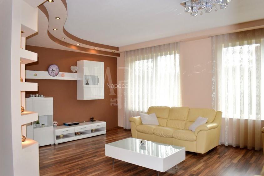 Casa 6 camere de vanzare in Sanmartin - 2