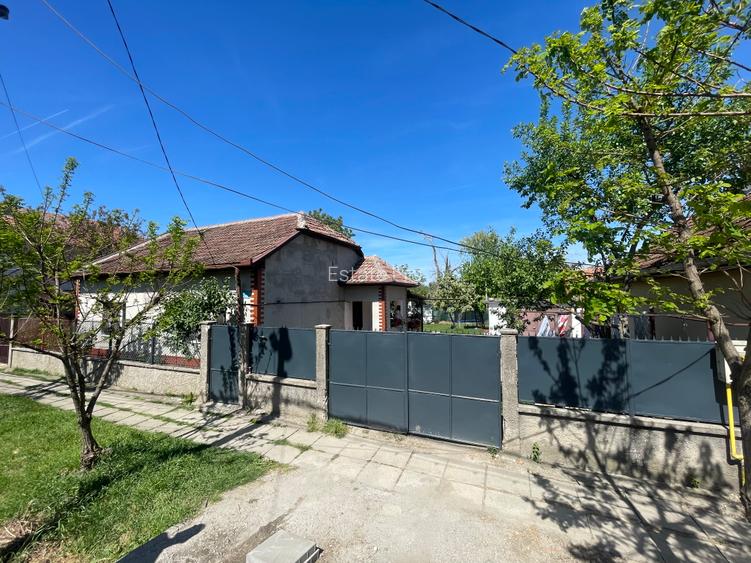 Casă individuală  (100 mp) + Teren Generos (710 mp) - Potențial dezvoltare - 14
