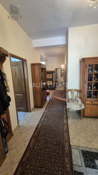 Vila - SINAIA - 4000MP TEREN - Langa Izvorul Dorului - 4