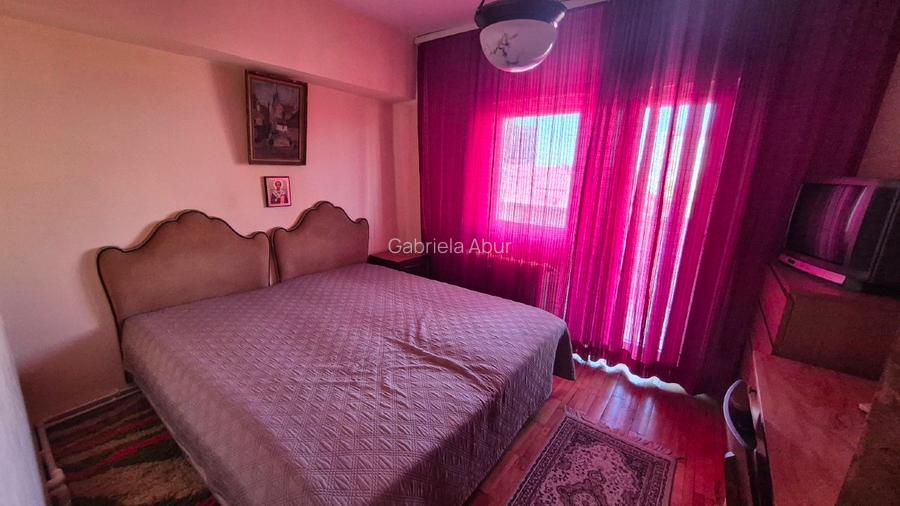PROPRIETAR – De Vânzare: Apartament 3 Camere, Ultracentral Giurgiu (Etaj 5/8, Te - 2
