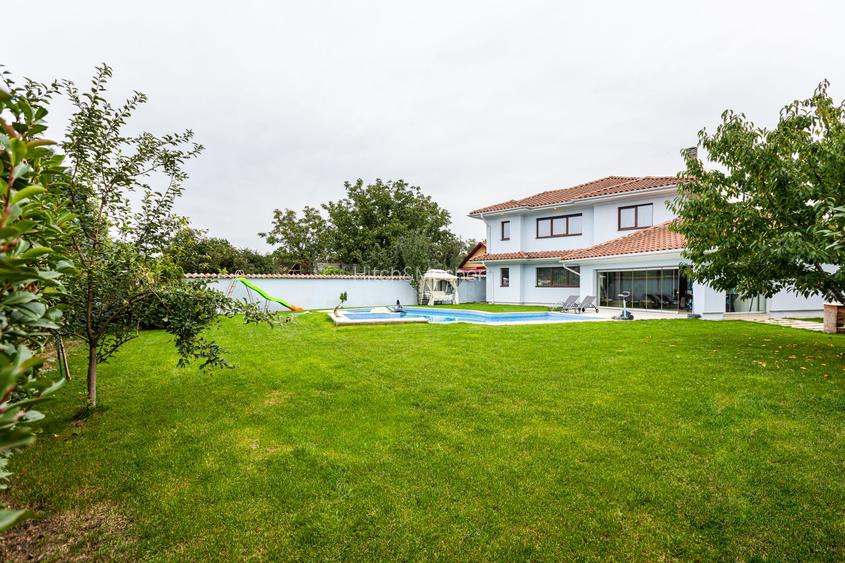 In dulcele stil mediteranean - casa de lux cu accente contemporane - 36