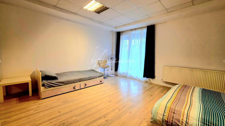 Apartament cu 5 camere-239 mp. utili si terasa 356 mp. in Prel. Ghencea-parter - 5