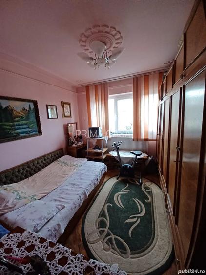Apartament cu 2 camere zona ultracentrala etaj 3din4 - 5