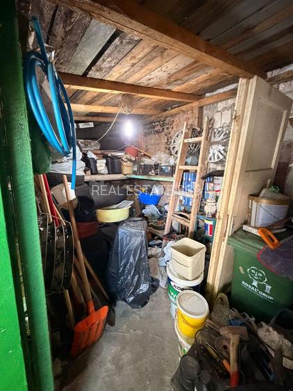 URGENT!, CASA LA PRET DE APARTAMENT, singur curte,, NEGOCIABIL - 9