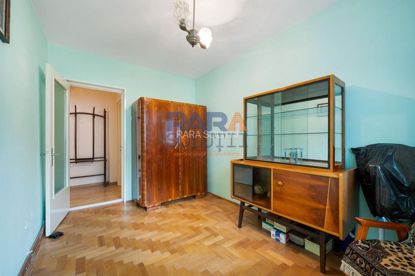 Apartament 3 camere, etaj 1 – zona ultracentrala (Starea Civila) - 8