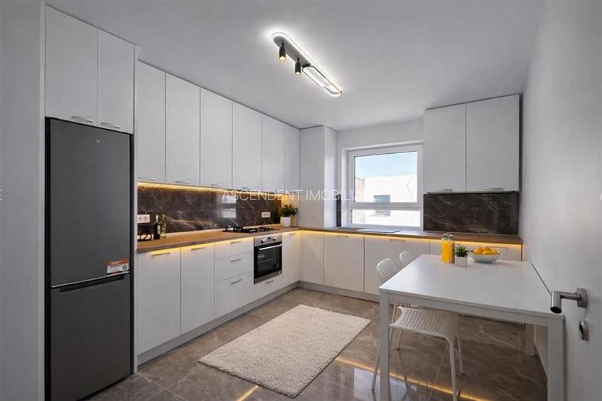 Nou, elegant, decomandat, 3 camere, 2 bai, Casa Nobel, Tractorul, Brasov. - 2