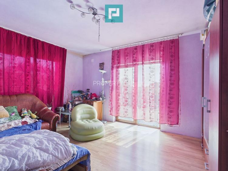 Casă individuală în Săcălaz - 2063 mp teren - 30